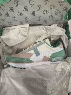 PUMA x Animal Crossing Future Rider Jr Rosewater Sneakers New in Box Size US 6C